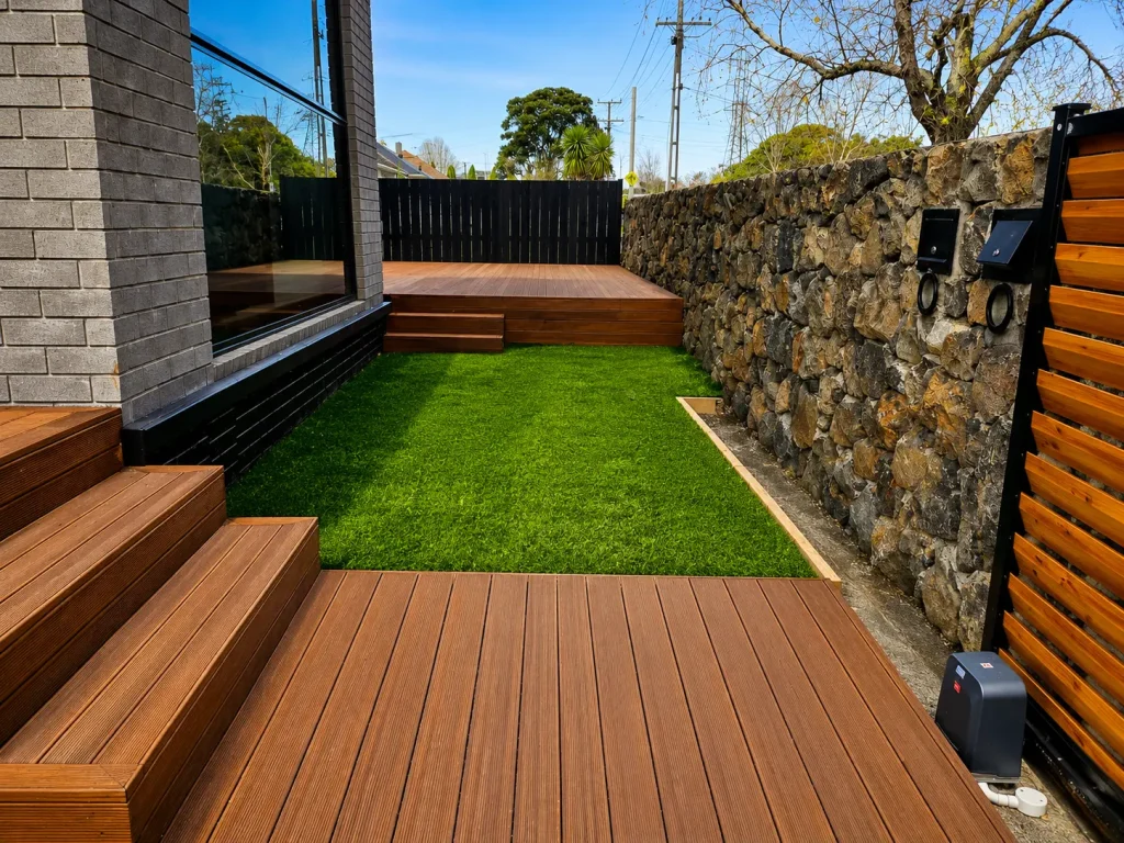 artifical turf