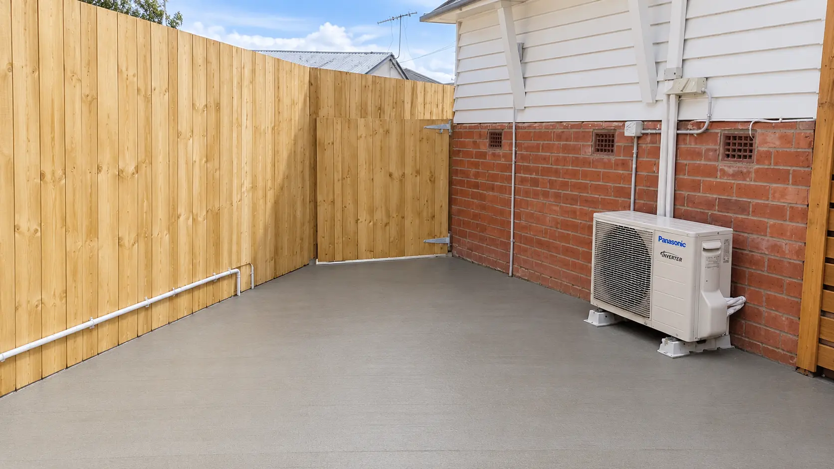 completed-concrete-patch-alongside-fence-melbourne.